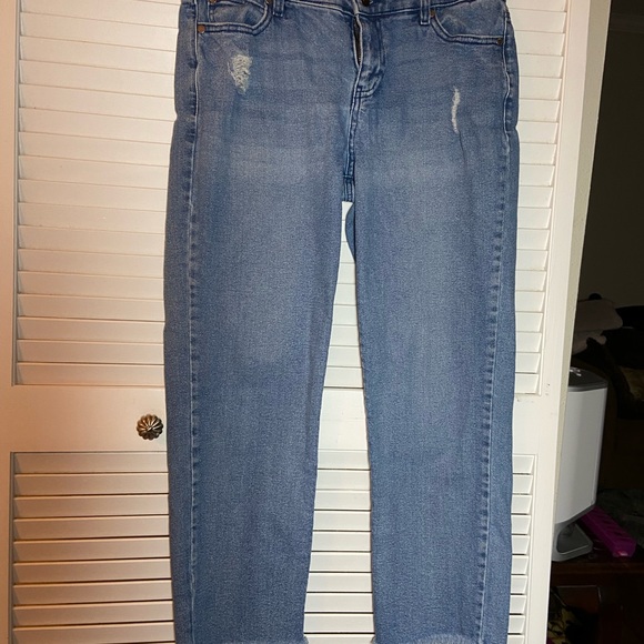 Buffalo jeans SZ 10 inseam 25 1/2. Great condition - Picture 3 of 4